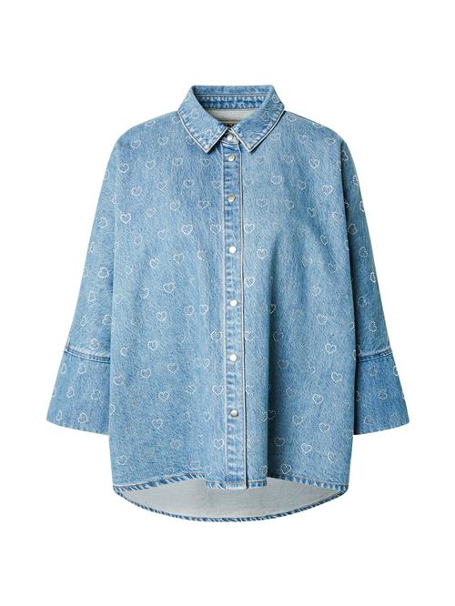 Se ONLY Bluse 'ONLGRACE'  blue denim / sølv ved About You