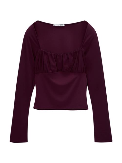 Se Pull&Bear Shirts  bordeaux ved About You