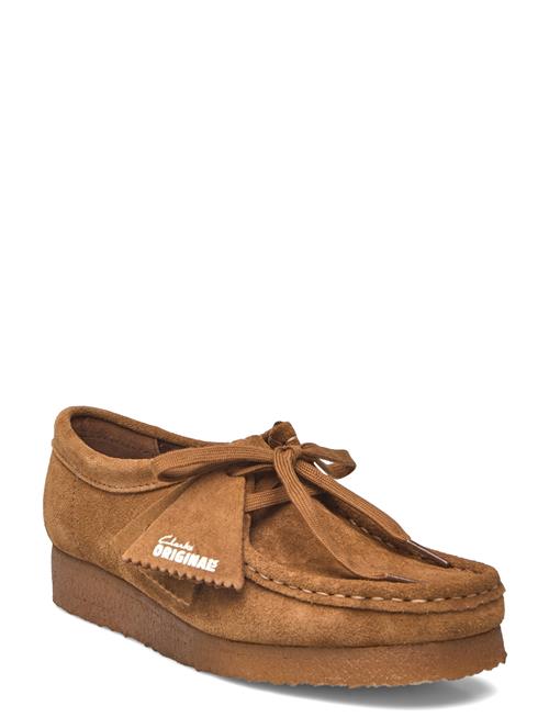 Se Wallabee. D Clarks Originals Brown ved Booztlet