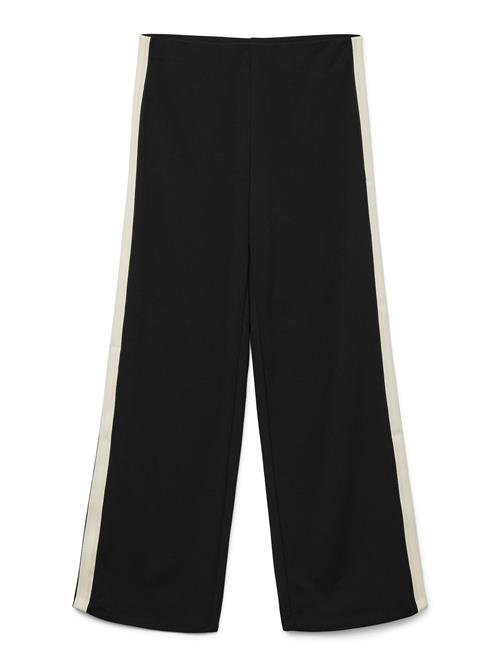 Se VERO MODA Bukser 'VMBerlin'  lysebeige / sort ved About You