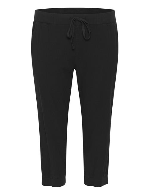 Se Kcnana Capri Pants Kaffe Curve Black ved Booztlet