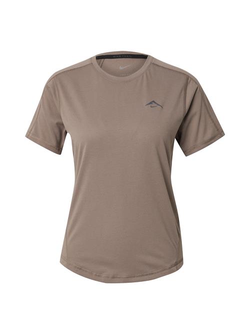 Se NIKE Funktionsbluse  cappuccino ved About You