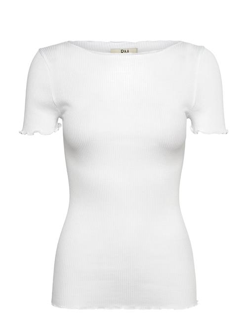 Se Rmwbalta Ss Boat-Neck T-Shirt RM By Rosemunde White ved Booztlet