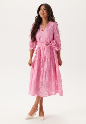 Se SELECTED FEMME Slfsadie 3/4 Midi Dress Pink 36 ved Bubbleroom