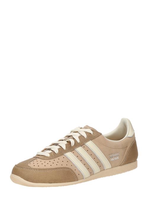 Se ADIDAS ORIGINALS Sneaker low 'JAPAN'  beige / hvid ved About You