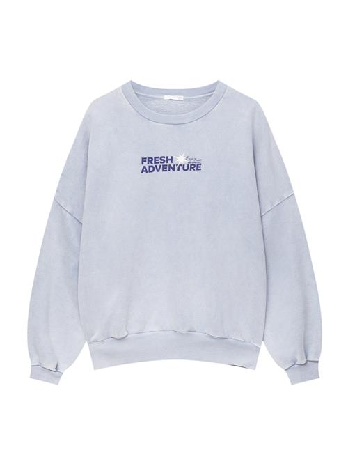 Se Pull&Bear Sweatshirt  navy / røgblå ved About You