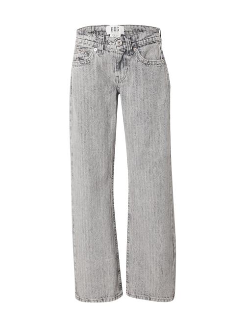 Se BDG Urban Outfitters Jeans 'KAYLA'  grey denim ved About You