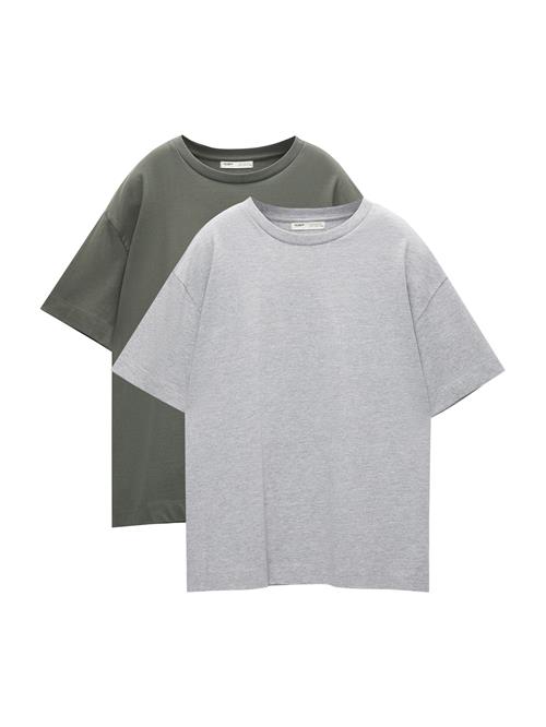 Se Pull&Bear Shirts  grå-meleret / grøn ved About You