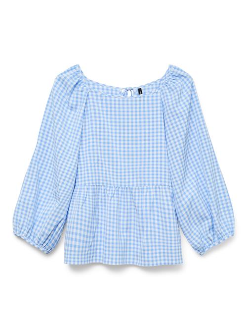 Se VERO MODA Bluse 'VMVICHY'  lyseblå / hvid ved About You