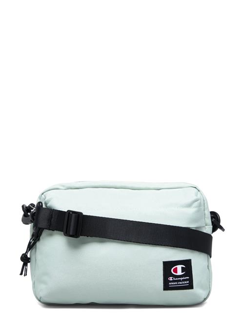 Se Small Shoulder Bag Champion Green ved Booztlet