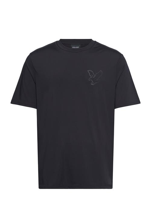 Se Panelled Neoprene T-Shirt Lyle & Scott Black ved Booztlet