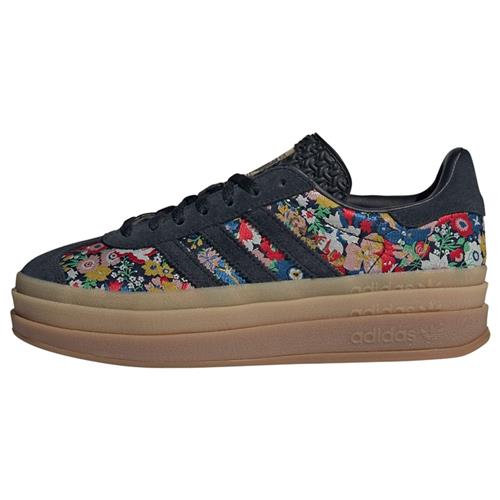 Se ADIDAS ORIGINALS Sneaker low 'Gazelle Bold x Liberty London'  blå / grøn / mørkerød / sort ved About You