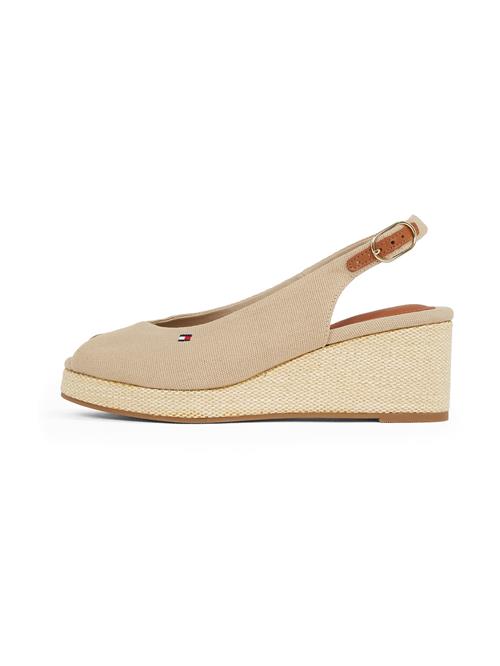 Se TOMMY HILFIGER Sandaler  beige ved About You