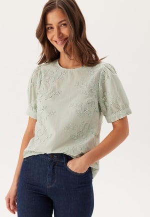 Se VILA Visonja O-neck S/S TOP/LN TOP/ Silt Green 42 ved Bubbleroom