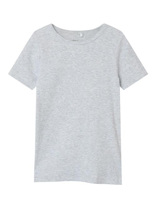 Se NAME IT Bluser & t-shirts 'NKFNAKAL'  grå-meleret ved About You