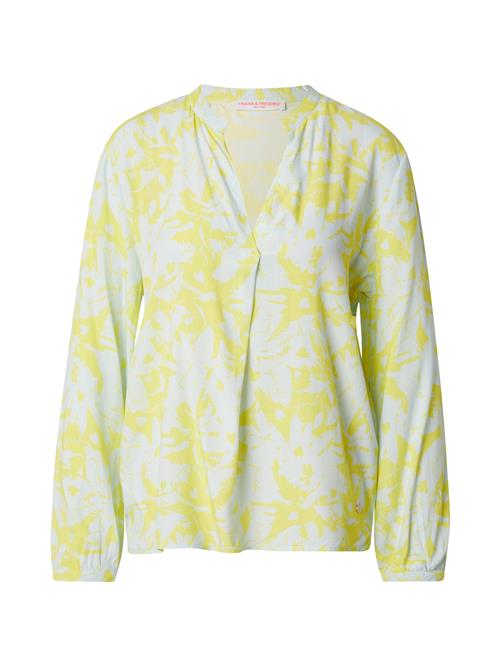 Se Frieda & Freddies NY Bluse  pastelblå / neongul ved About You