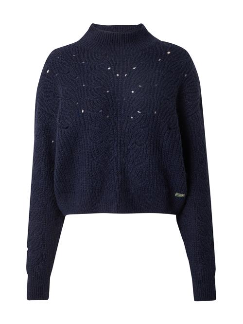Se Superdry Pullover  marin ved About You