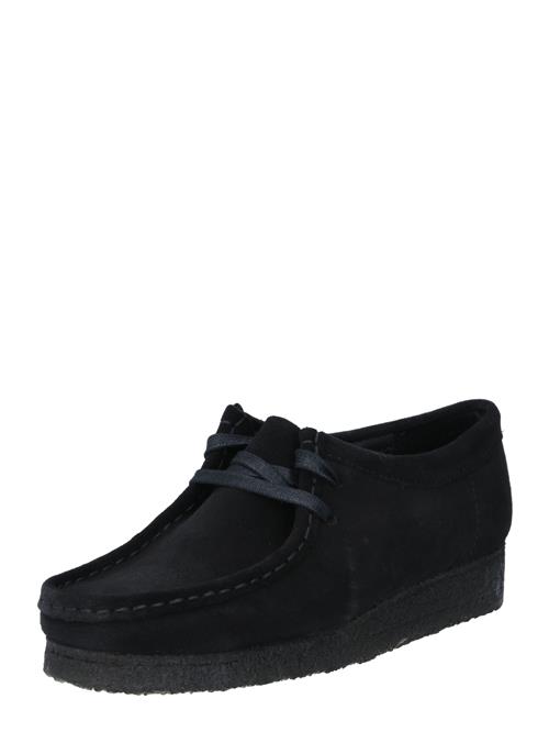 Se Clarks Originals Slipper 'Wallabee'  sort ved About You