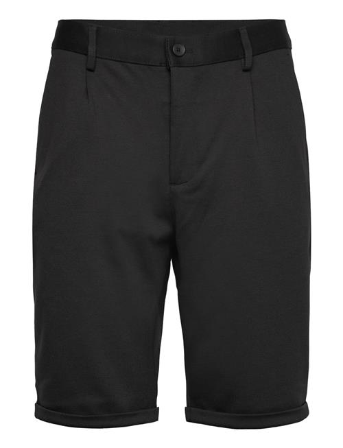 Pleated Shorts Lindbergh Black