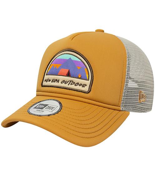 Se New Era Kasket - Patch Trucker - Med Beige ved KidsWorld