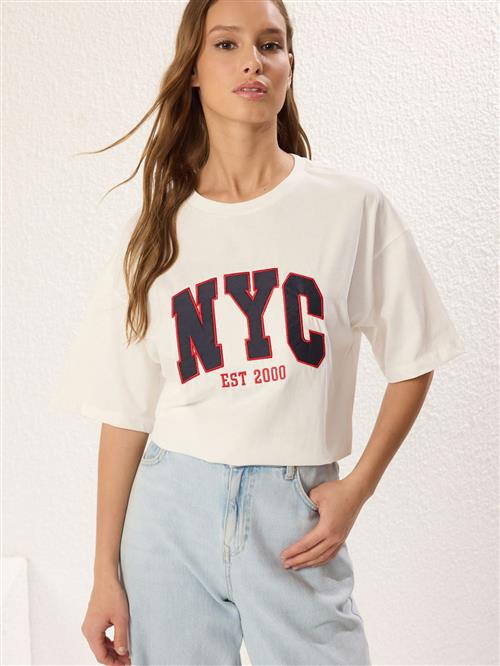 Trendyol Shirts  ecru / rød / sort