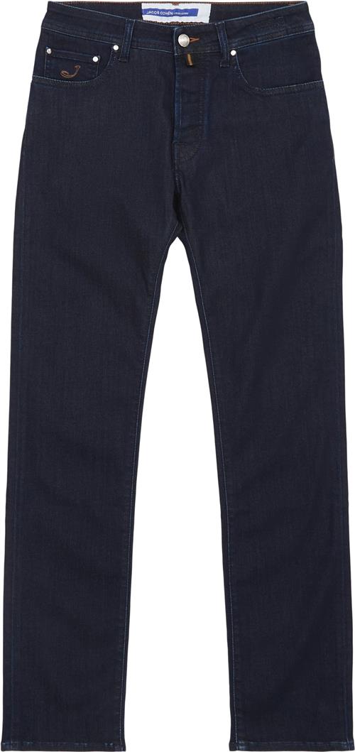 Se Jacob Cohën 3582 Bard Jeans ved Kaufmann