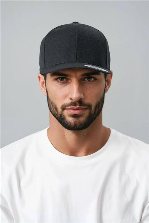 Classic Snapback - Black - One Size - TeeShoppen
