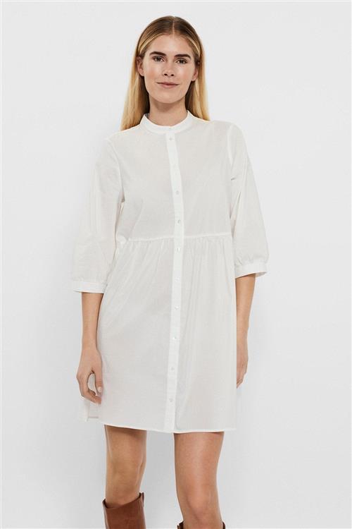 Se Sisi 3/4 Kjole - Sne Hvid - Dame - L - Vero Moda ved Teeshoppen