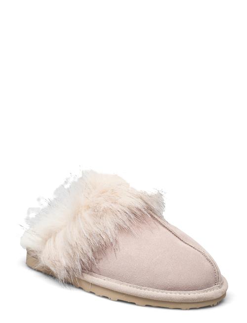 Se Nancy Axelda Pink ved Booztlet