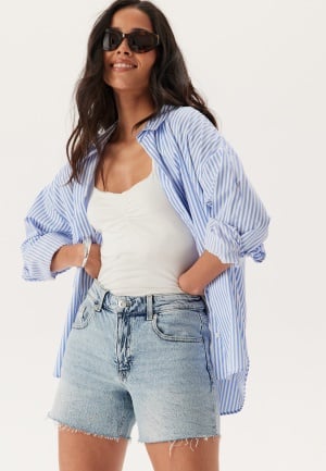VERO MODA Vmtess mid rise short denim shorts Light Blue Denim XS