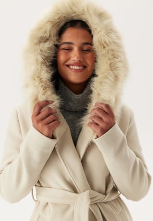 Hollies Camilla Winter white 42