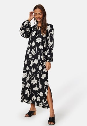 Happy Holly V-neck Raglan Viscose Dress Black/Patterned 32/34