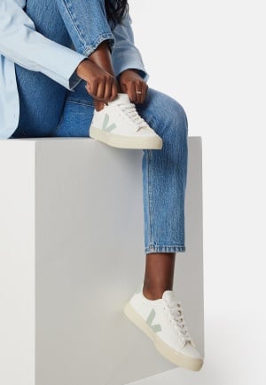 VEJA Campo Sneaker EXTRA-WHITE_MATCHA 40