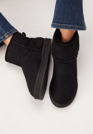 Shepherd Paris Sheepskin Boots Black 39