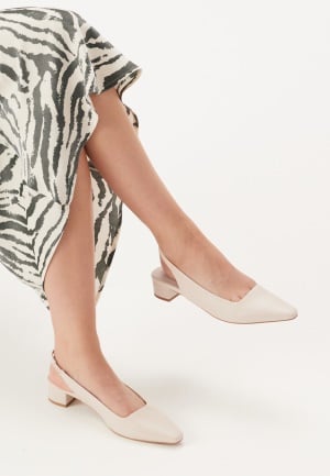 BUBBLEROOM Slingback Sandal Cream 39