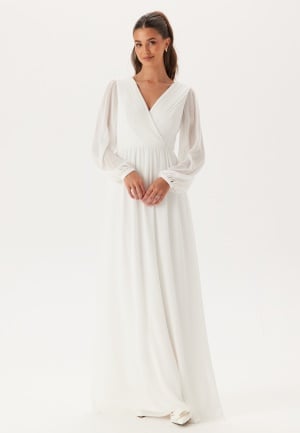 Bubbleroom Occasion Pleated V-Neck Wedding Gown White 40