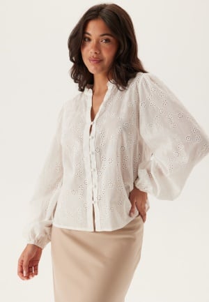 Happy Holly Broderie Anglaise Blouse White 48/50