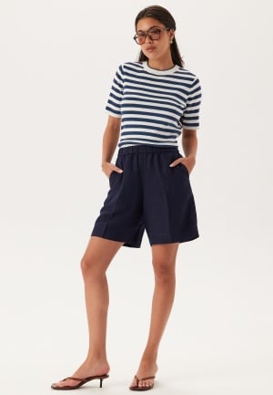 GANT Rel Linen Blend Pull On Shorts Evening Blue 44