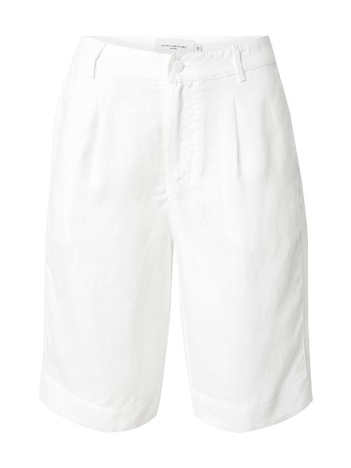 Se Copenhagen Muse Bukser med lægfolder 'NATULI'  offwhite ved About You