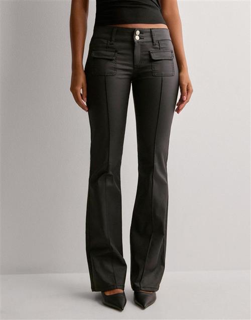 Nelly - Sort - Low Waist Bootcut Pocket Jeans