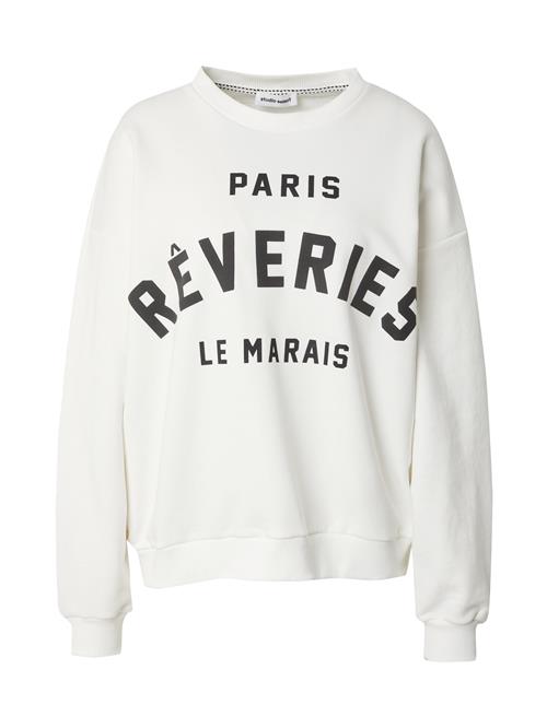 STUDIO SELECT Sweatshirt 'Samira'  sort / hvid