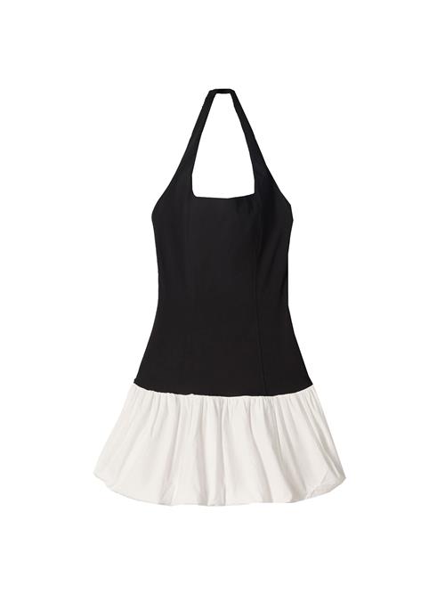 Se Bershka Kjole  sort / hvid ved About You