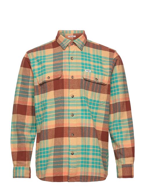 Se Ls Utility Shirt Wrangler Beige ved Booztlet