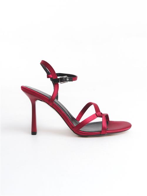 Trendyol Sandaler med rem  grenadine