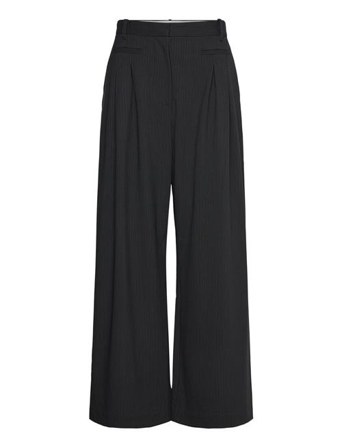 Stormy Munthe Black
