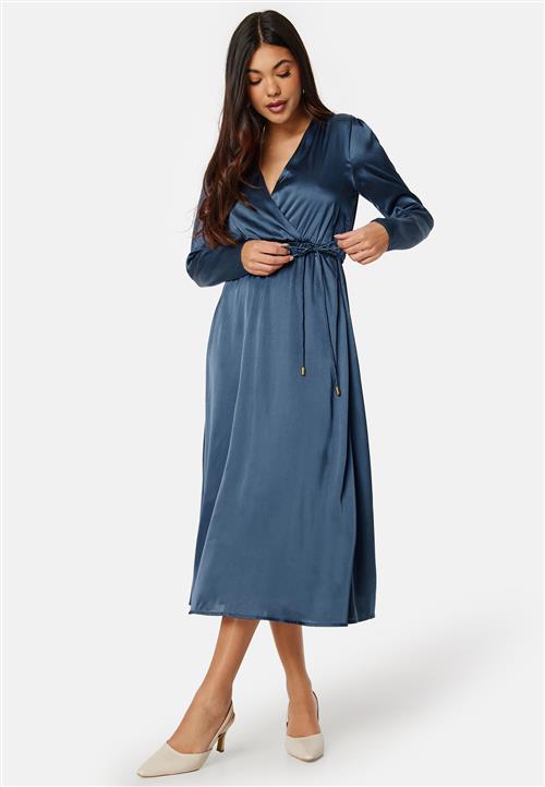Bubbleroom Occasion Rae Satin Dress