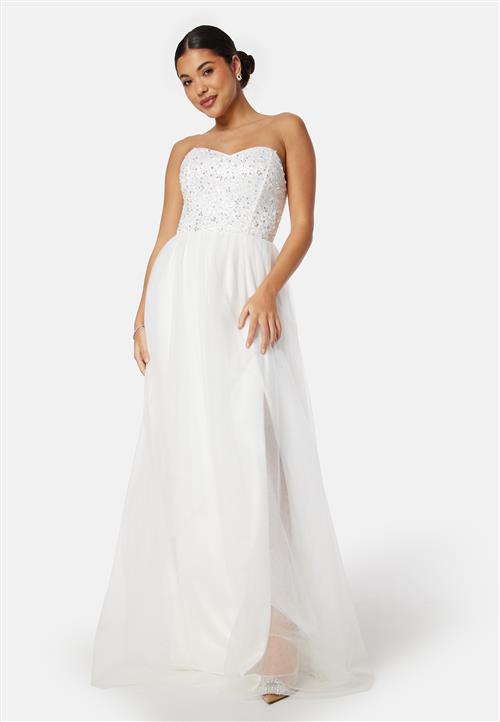 Bubbleroom Occasion Beaded Gown