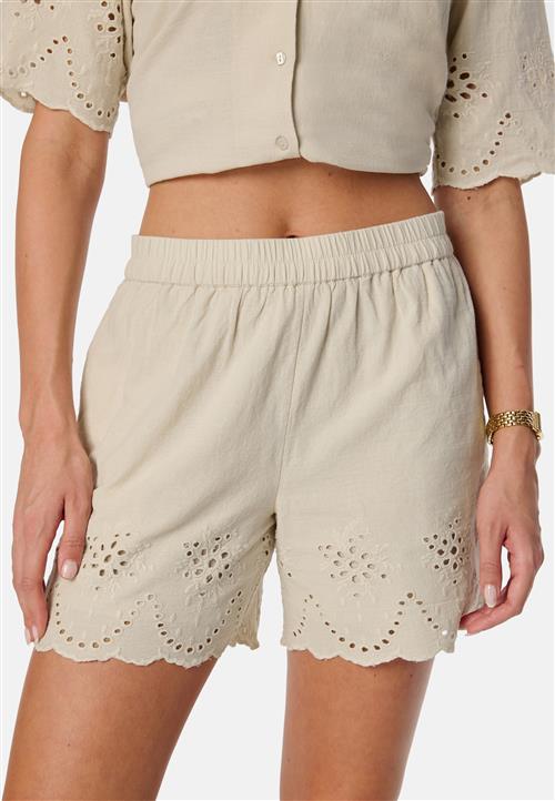 Pieces Pcalmina Embroidery Shorts