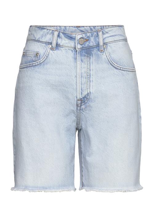 Se Reg Mid Length Denim Shorts GANT Blue ved Booztlet