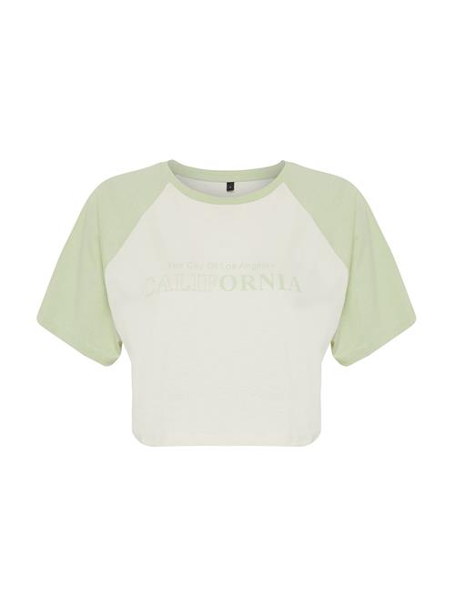 Trendyol Shirts  lysebeige / pastelgrøn